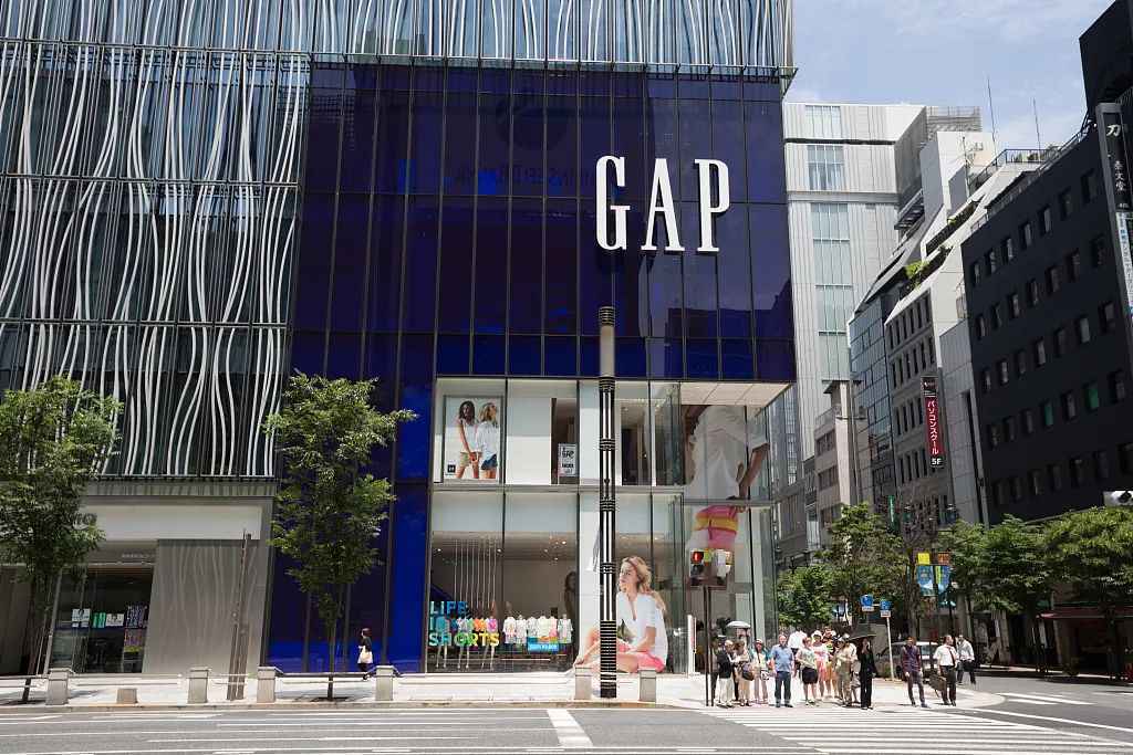 受疫情影响门店被迫关闭 GAP停发8万员工工资