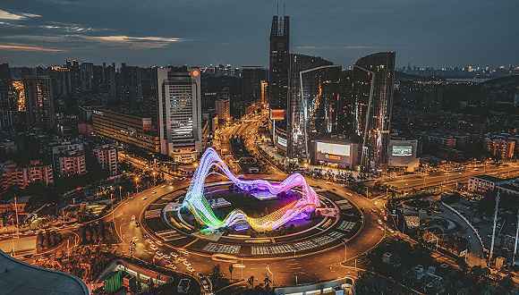 总投资260亿 王府井集团将在武汉建购物中心和免税店