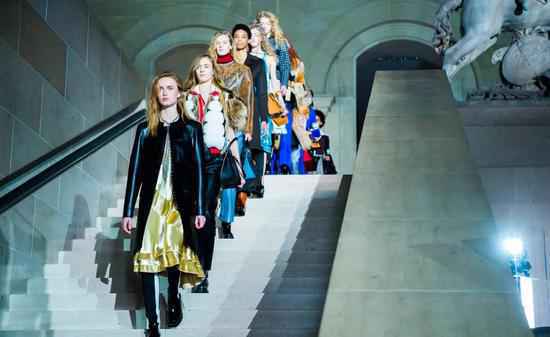 巴黎时装周将于9月举办 LV、Dior、Chanel或将举行线下秀