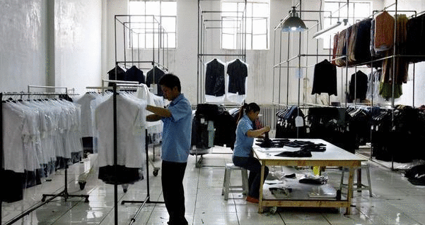 南亚疫情形势堪忧，过去转向印度的服装制造订单纷纷回流中国