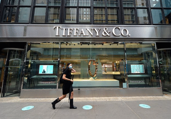 LVMH同意以158亿美元新价格收购Tiffany