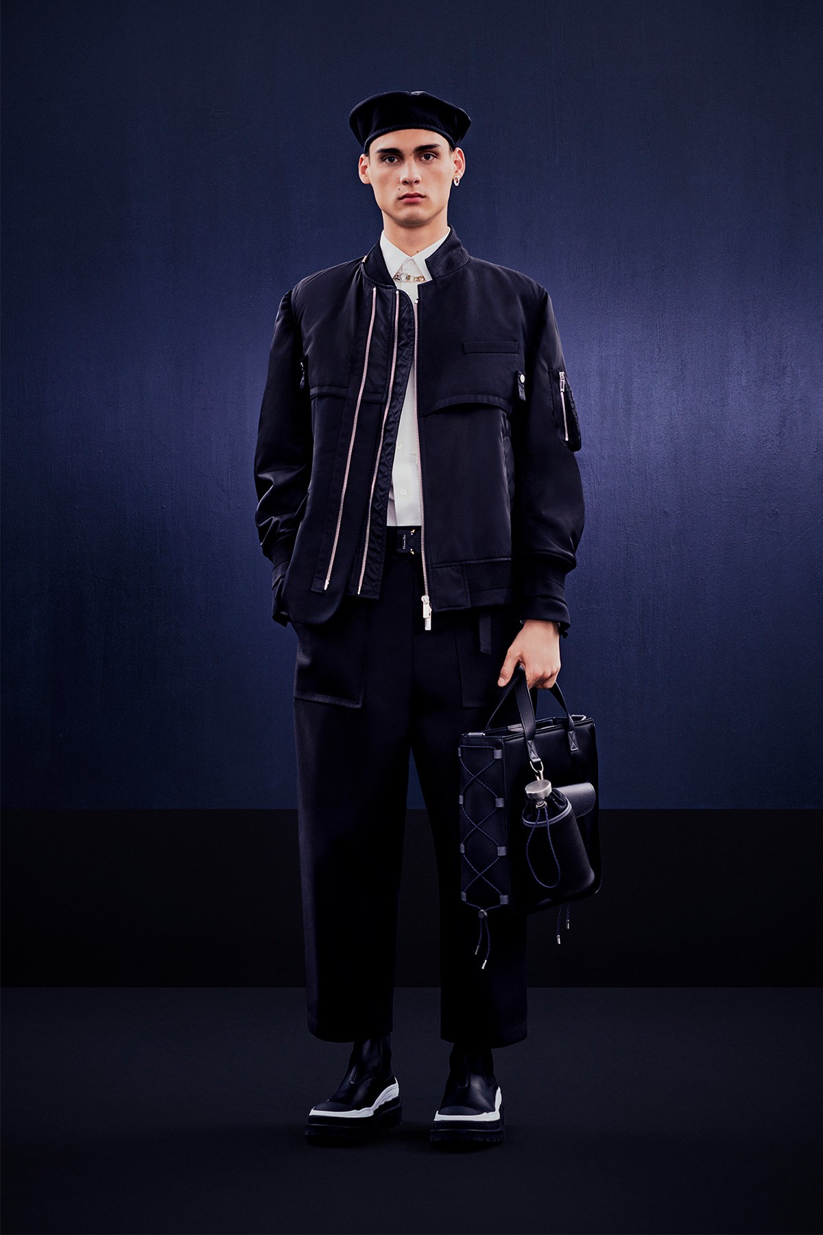 重磅联手 Dior x sacai 首次联名合作系列